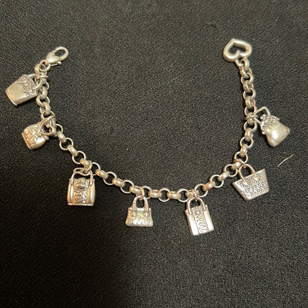 Brighton Vintage Silver Metal Charm Bracelet With 7 3D Purse Charms